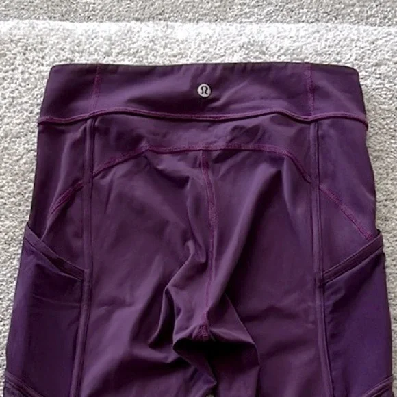 Lululemon Athletica Workout Leggings - Picture 6 of 7